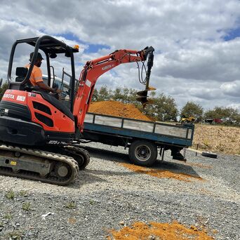 Savvy Construction concrete and earthworks